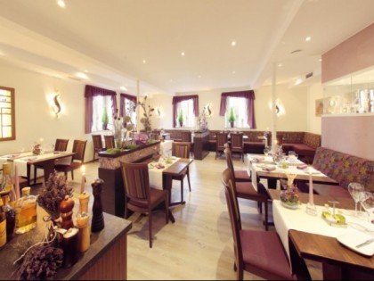 Photo: Hotel Goldenes Lamm - Restaurant Lavendel